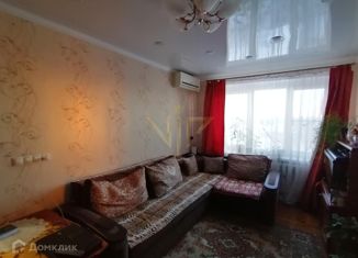 Продажа 2-комнатной квартиры, 38 м2, Лабинск, улица Калинина, 356