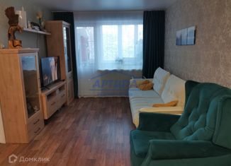 Продается 3-комнатная квартира, 60 м2, Нижний Новгород, улица Никиты Рыбакова, 8, улица Никиты Рыбакова