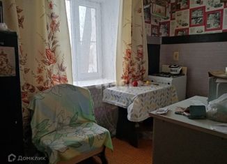 Продам двухкомнатную квартиру, 42 м2, Данков, улица Льва Толстого, 16