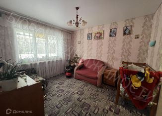 Продаю 2-ком. квартиру, 30 м2, Балашов, Спортивная улица, 8