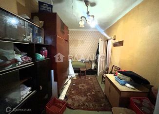 Продажа 2-ком. квартиры, 38.2 м2, Калуга, улица Болдина, 2, Ленинский округ