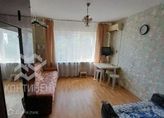 Продаю 1-ком. квартиру, 18 м2, Евпатория, улица Некрасова, 41