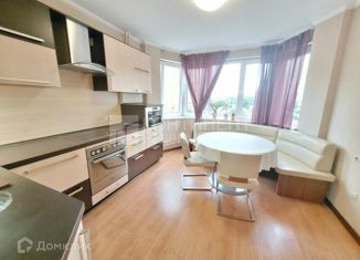Продаю 3-комнатную квартиру, 76 м2, Москва, улица Кашёнкин Луг, 6к3, улица Кашёнкин Луг