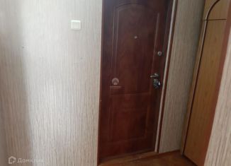 Продам 2-ком. квартиру, 39.5 м2, Новосибирск, улица Бурденко, 28, улица Бурденко