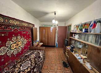 Продается 2-комнатная квартира, 49.1 м2, Армянск, микрорайон имени Генерала Корявко, 17