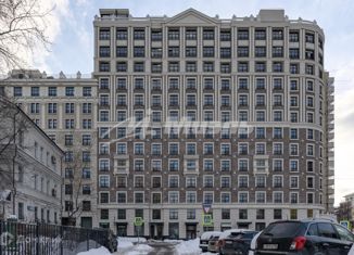 Четырехкомнатная квартира на продажу, 208 м2, Москва, Погодинская улица, 2, метро Киевская