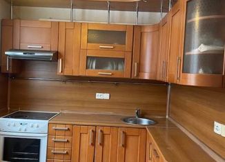 Продаю 1-ком. квартиру, 38.3 м2, Москва, улица Василия Петушкова, 15, метро Волоколамская