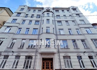 Продается 4-комнатная квартира, 162.4 м2, Москва, Скатертный переулок, 5А, метро Арбатская