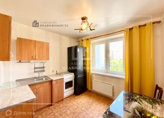 Продам 1-комнатную квартиру, 45.6 м2, посёлок Тельмана, Октябрьская улица, 3