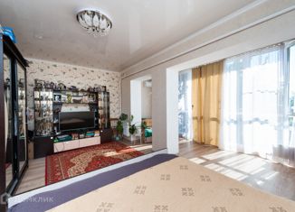 Продается 5-комнатная квартира, 87.1 м2, Ейск, улица Пушкина, 75