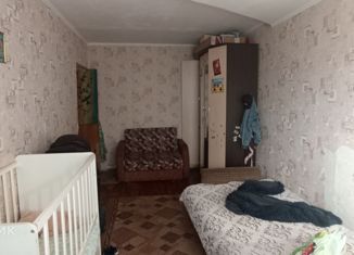 Продается 2-комнатная квартира, 46.2 м2, рабочий посёлок Оверята, Кирпичная улица, 31