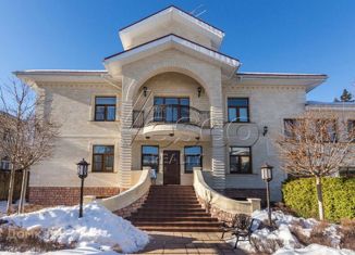 Продам дом, 900 м2, село Успенское