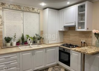 2-ком. квартира на продажу, 48 м2, деревня Куюки, ЖК Светлый, 5-й квартал, 4