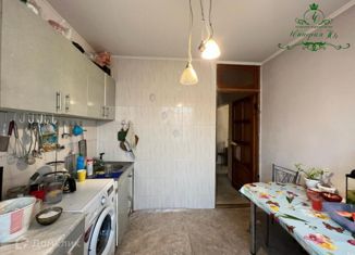 Продается двухкомнатная квартира, 52.2 м2, Крымск, улица Слободка, 169
