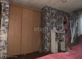 Продажа 2-комнатной квартиры, 42.9 м2, Екатеринбург, улица Куйбышева, 72, метро Геологическая