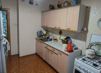 Трехкомнатная квартира на продажу, 71.3 м2, Сосногорск, 6-й микрорайон, 20А