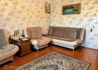 Продажа трехкомнатной квартиры, 58 м2, Крым, улица 50 лет Комсомола, 121