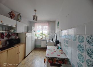 Двухкомнатная квартира на продажу, 52.5 м2, Тюмень, улица Немцова, 41