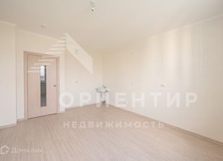 Продам трехкомнатную квартиру, 80 м2, Екатеринбург, улица Чайковского, 66, ЖК Еланский Дворик