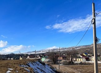 Продажа земельного участка, 5.9 сот., поселок Нежинский, улица Форелевое Хозяйство