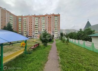 Продам 3-ком. квартиру, 71.2 м2, Сосновоборск, Весенняя улица, 11