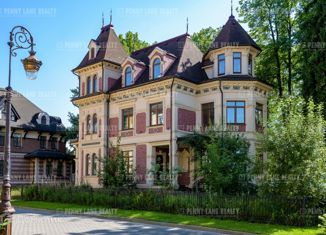 Продаю дом, 360 м2, поселок дома отдыха Озера, Озёрная улица