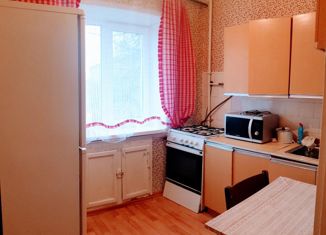 Сдам в аренду 3-комнатную квартиру, 58 м2, Чувашия, Молодёжный переулок, 3