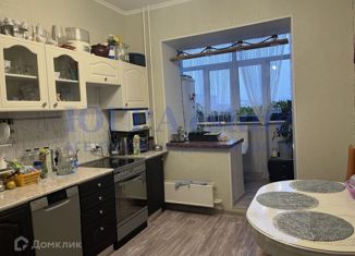 2-комнатная квартира на продажу, 55 м2, Тюменская область, Ханты-Мансийская улица, 11