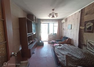 Продам 2-ком. квартиру, 40 м2, Саки, Строительная улица, 15