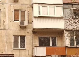 Продается трехкомнатная квартира, 46.9 м2, Ростовская область, улица Зорге, 2