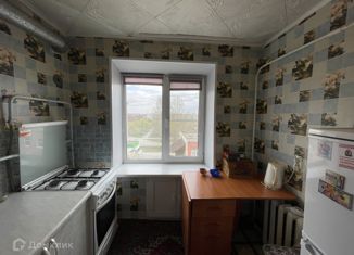 Продажа 1-ком. квартиры, 31 м2, Еманжелинск, улица Ленина, 19