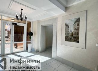 3-ком. квартира на продажу, 100 м2, Ставрополь, улица Рогожникова, 19/3, ЖК Суворов