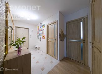 Продается трехкомнатная квартира, 59.3 м2, Екатеринбург, Педагогическая улица, 15, Педагогическая улица