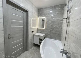 Продаю комнату, 42.6 м2, Краснодар, улица Адмирала Крузенштерна, 6, микрорайон Россинского