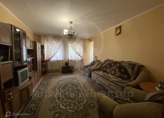 Продам 2-ком. квартиру, 64 м2, Рязань, улица Зубковой, 33, район Песочня