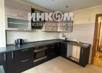 Продаю 2-ком. квартиру, 60 м2, Москва, улица Ивана Сусанина, 6к3