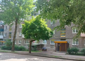 Продажа 2-комнатной квартиры, 41.7 м2, Советск, улица Тургенева, 2