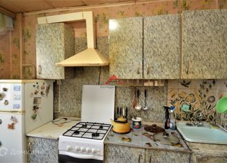 Продам трехкомнатную квартиру, 60 м2, Кольчугино, Родниковая улица, 41