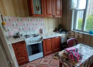 Сдаю однокомнатную квартиру, 40 м2, Москва, Тарханская улица, 1, Тарханская улица