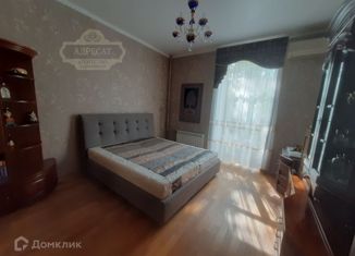 Продается 2-комнатная квартира, 64 м2, Санкт-Петербург, проспект Стачек, 67к1, метро Кировский завод