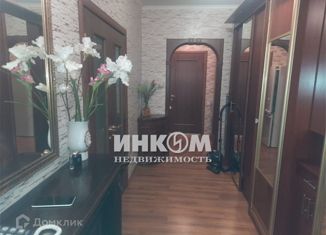 Продажа 2-комнатной квартиры, 70.6 м2, Москва, улица Коштоянца, 47к1, улица Коштоянца
