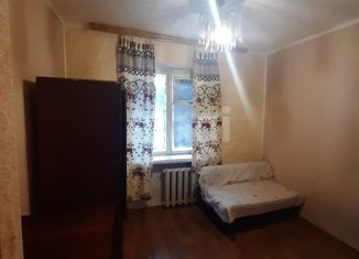 Продается 1-ком. квартира, 13 м2, Энгельс, проспект Строителей, 24