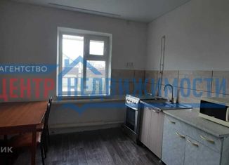 Продажа 3-ком. квартиры, 55 м2, Темрюк, улица Розы Люксембург, 65
