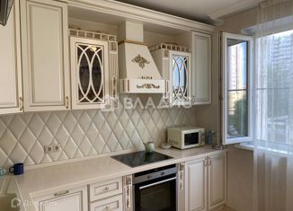 Продажа 3-ком. квартиры, 78.9 м2, Москва, Новомарьинская улица, 15, метро Братиславская