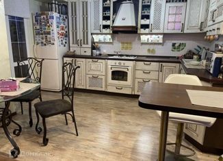 Продажа 3-ком. квартиры, 90 м2, Старый Оскол, микрорайон Южный, 6