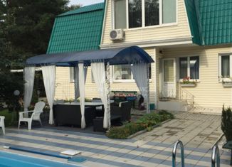 Продается дом, 179 м2, поселок Октябрьский