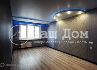 Продаю 2-ком. квартиру, 47.7 м2, поселок городского типа Сафоново, улица Панина, 8