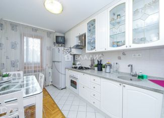 Продам 3-комнатную квартиру, 57 м2, Калининградская область, улица Дзержинского, 78