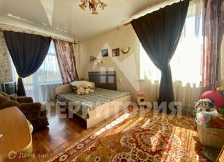 Продам трехкомнатную квартиру, 74.7 м2, Костромская область, Советская улица, 140