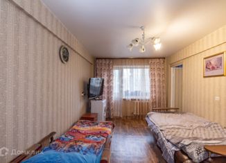 3-комнатная квартира на продажу, 48.8 м2, Омск, улица Энтузиастов, 11В